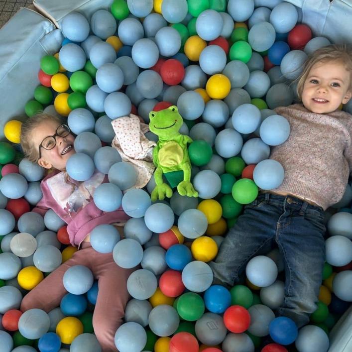 In het ballenbad met Roco