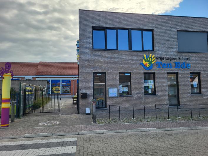 vrije lagere school ten ede